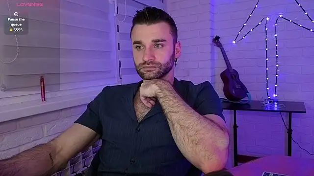Snapshot of DaddySlava chatting on 05.11.26 DaddySlava online show from 05.11.26