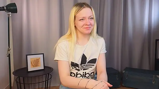 OliviaCaffery online show from 04.16.26