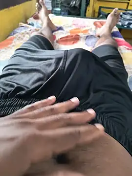 Snapshot of pinkdickmallu chatting on 07.04.26 pinkdickmallu online show from 07.04.26
