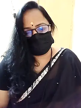 Snapshot of monisha_cam chatting on 04.18.26 monisha cam online show from 04.18.26