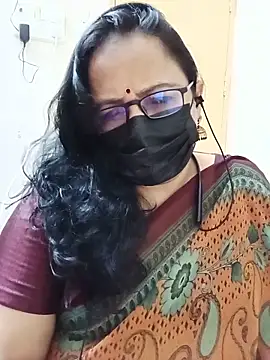Snapshot of monisha_cam chatting on 05.12.26 monisha cam online show from 05.12.26