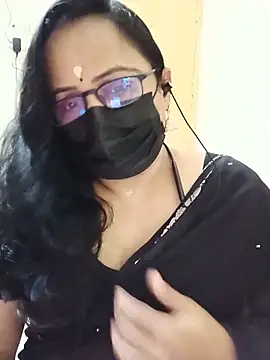 Snapshot of monisha_cam chatting on 05.16.26 monisha cam online show from 05.16.26
