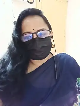 Snapshot of monisha_cam chatting on 06.28.26 monisha cam online show from 06.28.26