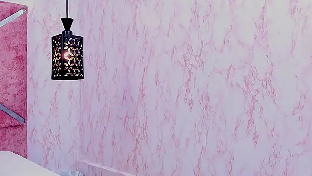 Snapshot of Lila_Horney chatting on 04.04.26 Lila Horney online show from 04.04.26