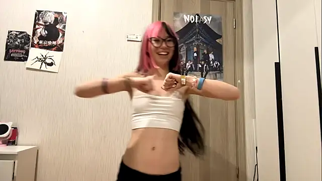 WifeAileen online show from 05.11.26