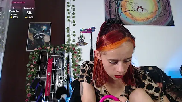 Snapshot of Lexxii_hot_col chatting on 06.09.26 Lexxii hot col online show from 06.09.26