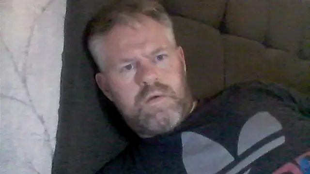 Snapshot of 81jonnyx chatting on 04.01.26 81jonnyx online show from 04.01.26