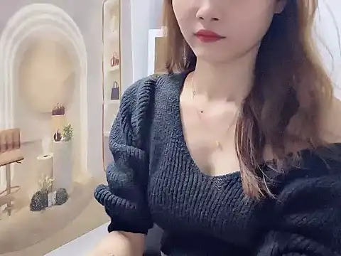 Snapshot of ___Nami___ chatting on 05.06.26 Nami online show from 05.06.26