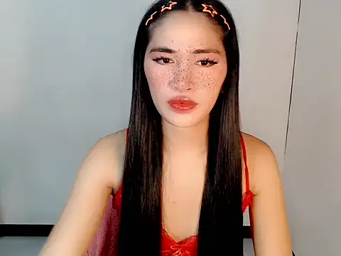 Snapshot of urasiankylie chatting on 04.28.26 urasiankylie online show from 04.28.26