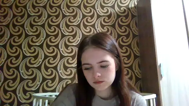 Snapshot of KikiAmino chatting on 06.02.26 KikiAmino online show from 06.02.26