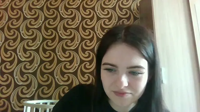 Snapshot of KikiAmino chatting on 06.06.26 KikiAmino online show from 06.06.26