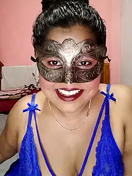 Snapshot of Maskedcurves chatting on 05.06.26 Maskedcurves online show from 05.06.26