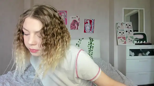 Snapshot of uma_like chatting on 05.13.26 uma like online show from 05.13.26
