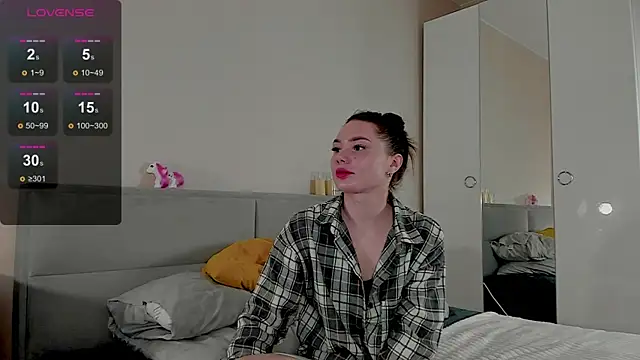 Snapshot of Aphrodite_Portman chatting on 05.26.26 Aphrodite Portman online show from 05.26.26