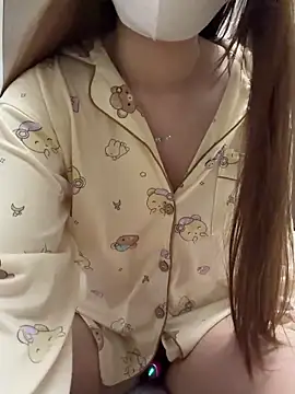 Snapshot of Ss-weiwei chatting on 04.26.26 Ss-weiwei online show from 04.26.26