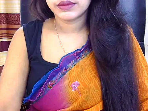 Snapshot of Noor_Zarin chatting on 05.04.26 Noor Zarin online show from 05.04.26