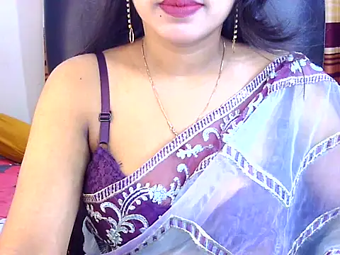 Snapshot of Noor_Zarin chatting on 05.15.26 Noor Zarin online show from 05.15.26