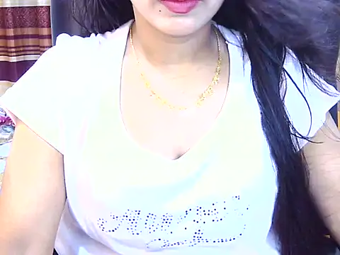 Snapshot of Noor_Zarin chatting on 05.23.26 Noor Zarin online show from 05.23.26