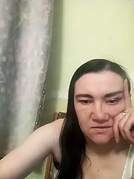 Snapshot of AlissaSecret chatting on 04.28.26 AlissaSecret online show from 04.28.26