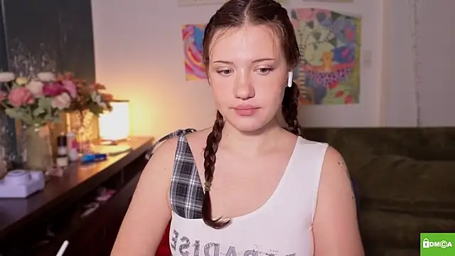 bikinibottom001 online show from 04.10.26