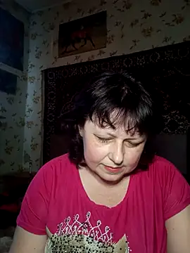 Snapshot of AuroKaria chatting on 04.06.26 AuroKaria online show from 04.06.26