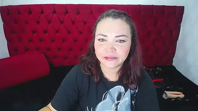 Snapshot of AngelicaMilf03 chatting on 06.15.26 AngelicaMilf03 online show from 06.15.26