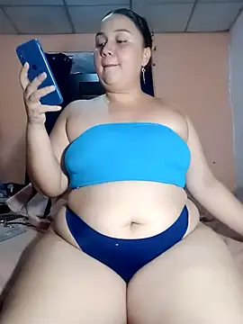 Snapshot of Marialae2735 chatting on 05.04.26 Marialae2735 online show from 05.04.26