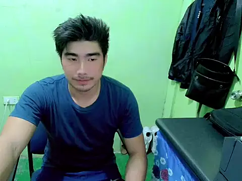 Snapshot of Hunkfireman chatting on 04.19.26 Hunkfireman online show from 04.19.26