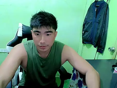 Snapshot of Hunkfireman chatting on 05.22.26 Hunkfireman online show from 05.22.26