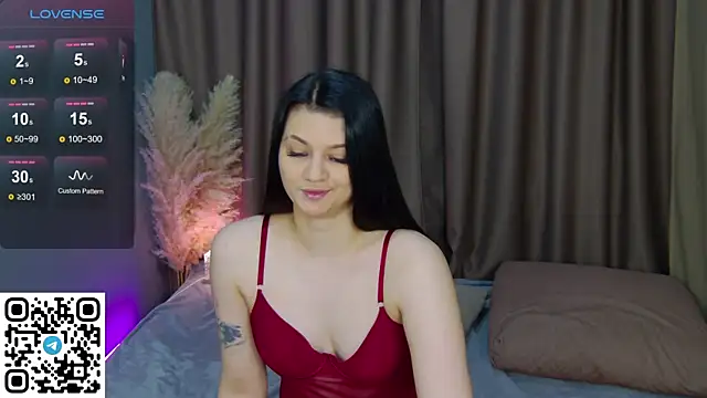 Snapshot of JennyJordans chatting on 04.19.26 JennyJordans online show from 04.19.26