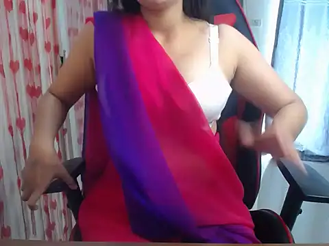 Snapshot of Kinky_babyy chatting on 04.08.26 Kinky babyy online show from 04.08.26