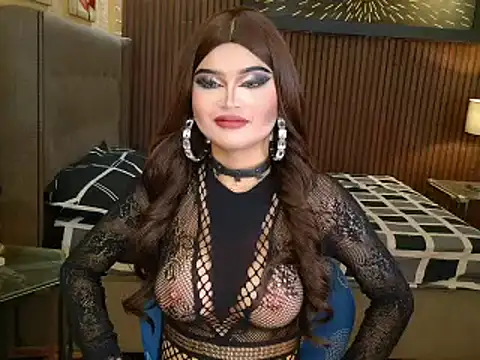 Snapshot of SexySweetShasha chatting on 05.30.26 SexySweetShasha online show from 05.30.26