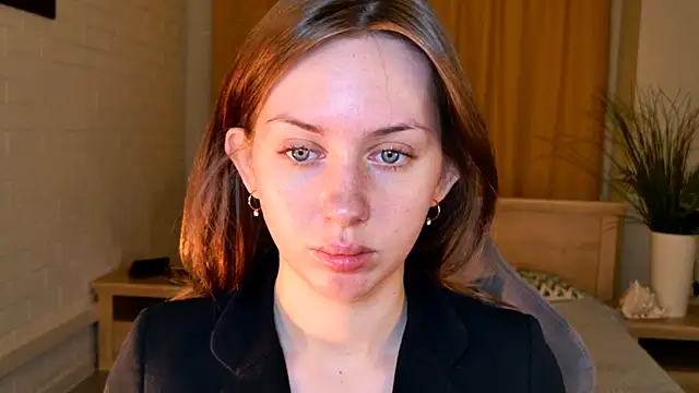 MeganClapp online show from 04.29.26