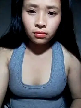 Snapshot of Liss-mimi chatting on 04.17.26 Liss-mimi online show from 04.17.26