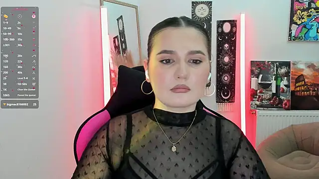 Snapshot of SourCherry__ chatting on 06.18.26 SourCherry online show from 06.18.26