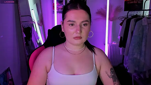 Snapshot of SourCherry__ chatting on 07.16.26 SourCherry online show from 07.16.26