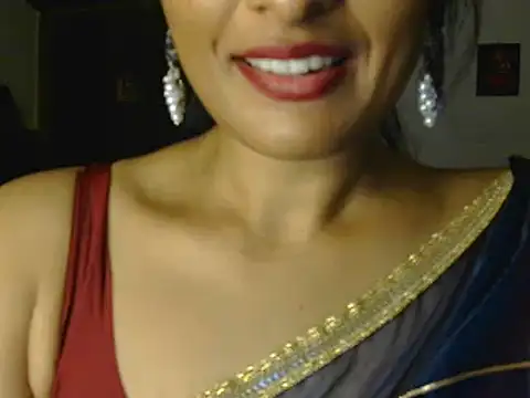 Snapshot of Sexy-Aishu chatting on 04.15.26 Sexy-Aishu online show from 04.15.26