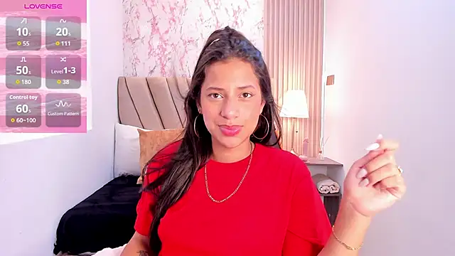 Snapshot of Atiena_ chatting on 04.16.26 Atiena online show from 04.16.26