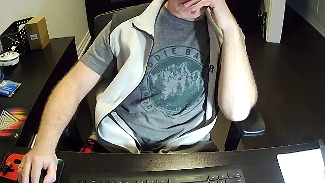 Snapshot of Shalun2000 chatting on 04.07.26 Shalun2000 online show from 04.07.26