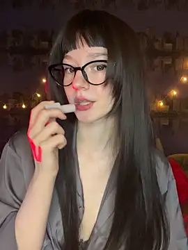 Snapshot of nicenessy chatting on 04.18.26 nicenessy online show from 04.18.26