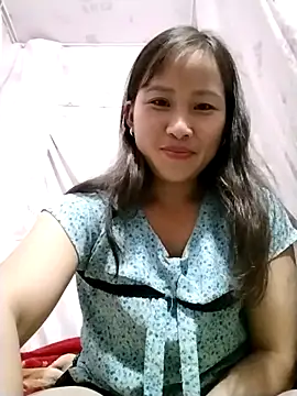 Snapshot of Yo-must chatting on 05.02.26 Yo-must online show from 05.02.26