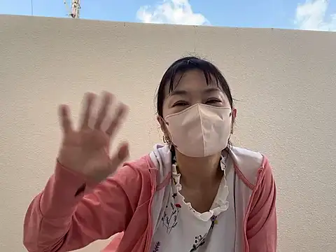 Snapshot of lemonade_madame chatting on 07.18.26 lemonade madame online show from 07.18.26