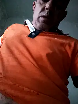 Snapshot of mecaloco chatting on 04.18.26 mecaloco online show from 04.18.26