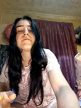 Snapshot of fogosabella225 chatting on 04.16.26 fogosabella225 online show from 04.16.26