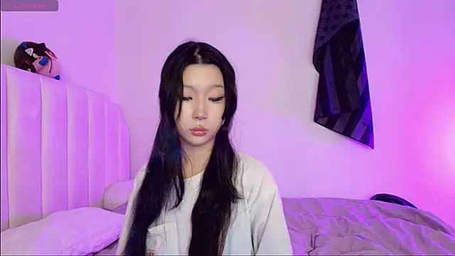 Snapshot of ayasinji chatting on 04.27.26 ayasinji online show from 04.27.26