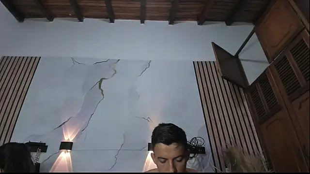 Snapshot of DilanAndKing chatting on 05.19.26 DilanAndKing online show from 05.19.26