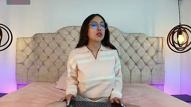 sweetlyundone online show from 05.06.26