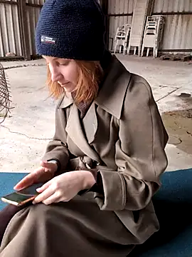 Snapshot of Julialexxxx chatting on 04.13.26 Julialexxxx online show from 04.13.26