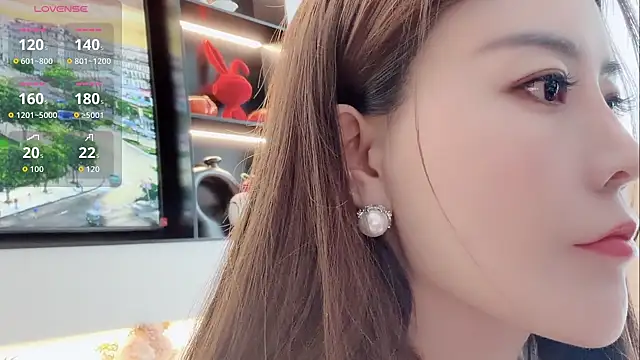 Snapshot of tingting-youu chatting on 04.15.26 tingting-youu online show from 04.15.26
