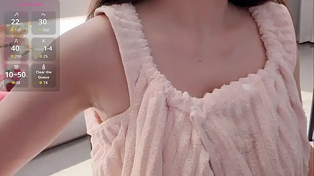 Snapshot of tingting-youu chatting on 05.04.26 tingting-youu online show from 05.04.26